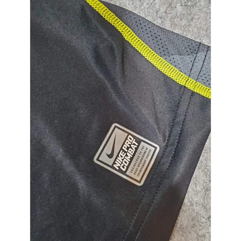 Nike Tank Top Mens L Grey Volt Yellow Stretch Pro Combat Dri-Fit 485172-013
